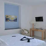 فندق Boutique Helios (adults Only)
