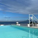 Boutique Helios