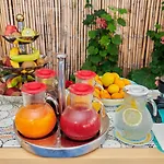 Boutique Helios 4*