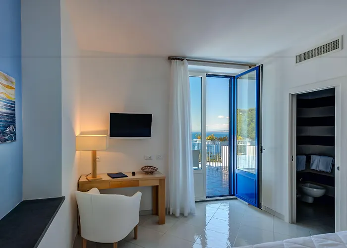 Hotel Boutique Helios (adults Only) 4*