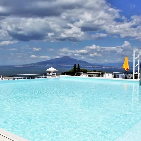 Boutique Helios (adults Only)