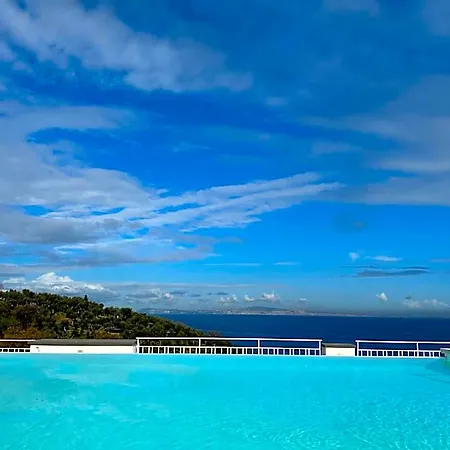 호텔 Boutique Helios (adults Only) 4*