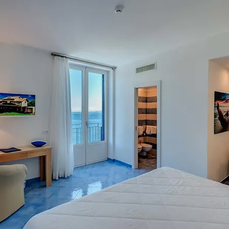 Hotel Boutique Helios (adults Only) 4*