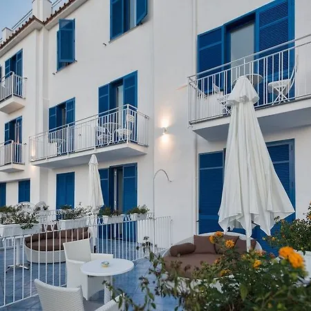 Boutique Helios (adults Only) 4*