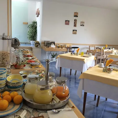 Boutique Helios (adults Only) 4* Сорренто