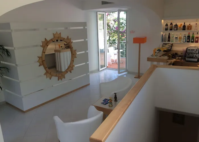 Boutique Helios (adults Only) Сорренто