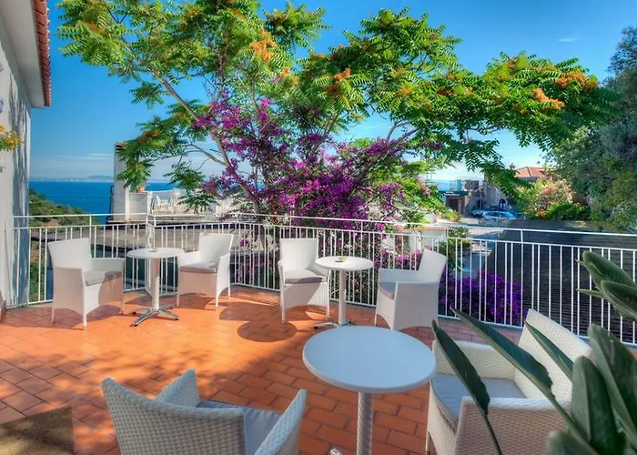 Hotell Boutique Helios (adults Only)