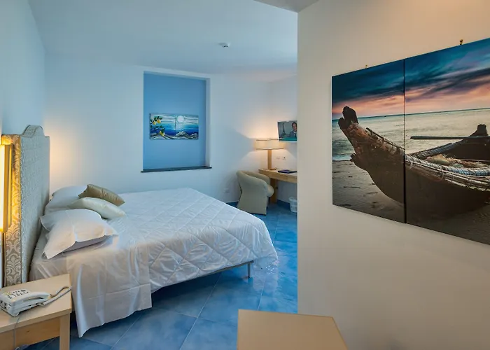 Boutique Helios 4* Sorrente